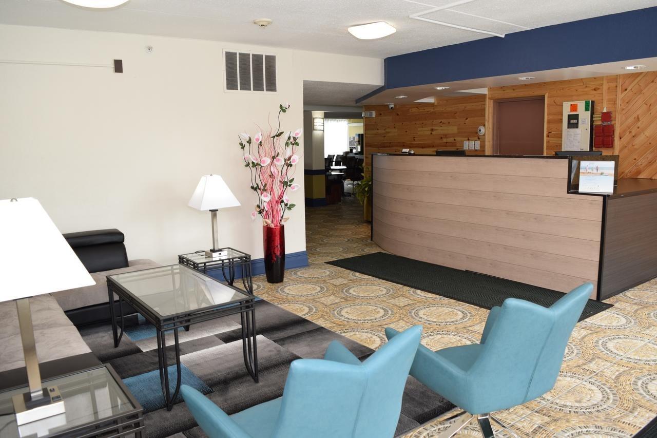 Baymont By Wyndham - Chicago - Addison - O'Hare Hotel Buitenkant foto